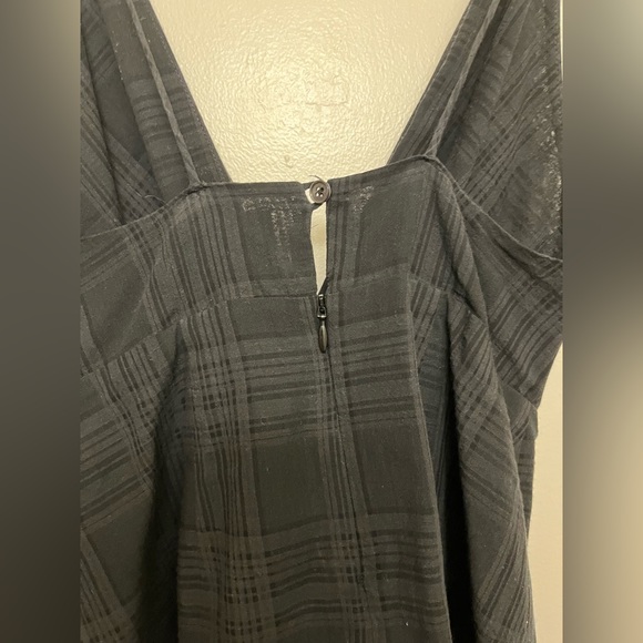Aritzia - Wilfred Pursuit Camisole - Picture 5 of 15